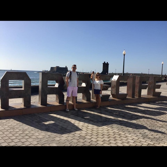 Meet your Posher, Angela @purtylilthangs - Picture 6 of 8